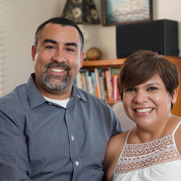 Meet your Posher, Gabriela - Picture 1 of 1